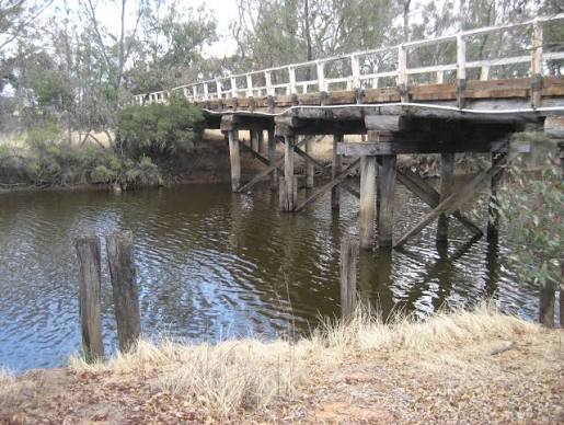 Hotham Williams River Bus Tour